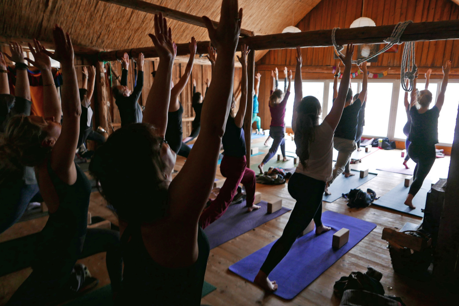 Weekend z jogą w Sopatowcu